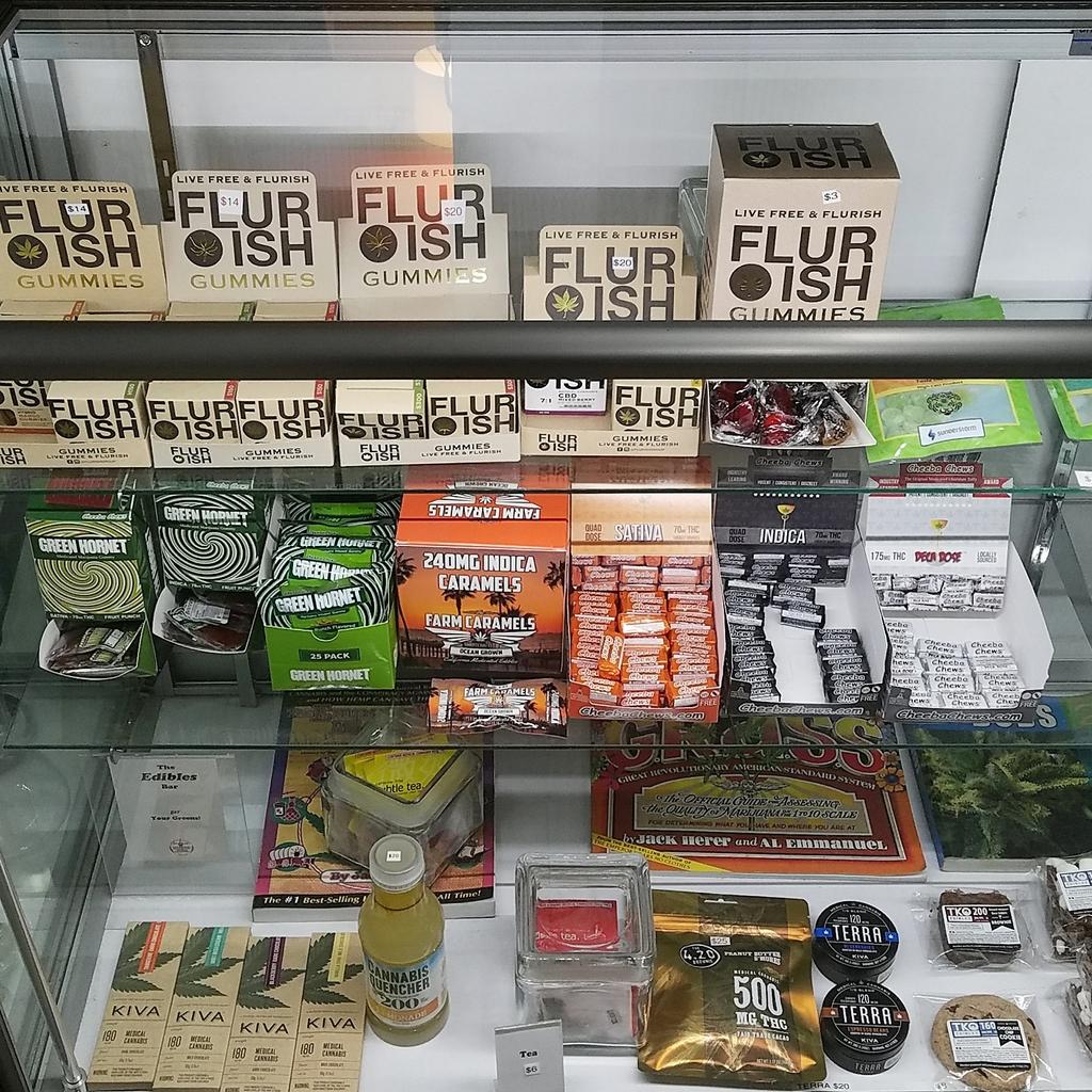 safeharbor420's tweet photo. Buy 1 get 1 all edibles!!!! https://t.co/hkkKvZW9ZL