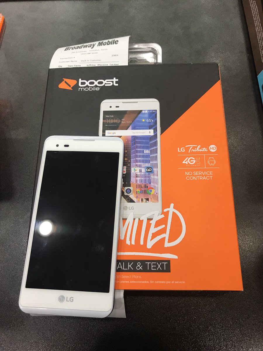 broadway_mobile's tweet photo. Get those upgrades #promos in @broadway_mobile #TeamAndroid #Boost4NYC #BoostMobile #boosterthon #Flipofftaxes @SPG_IAli https://t.co/EUVf7c0M9X