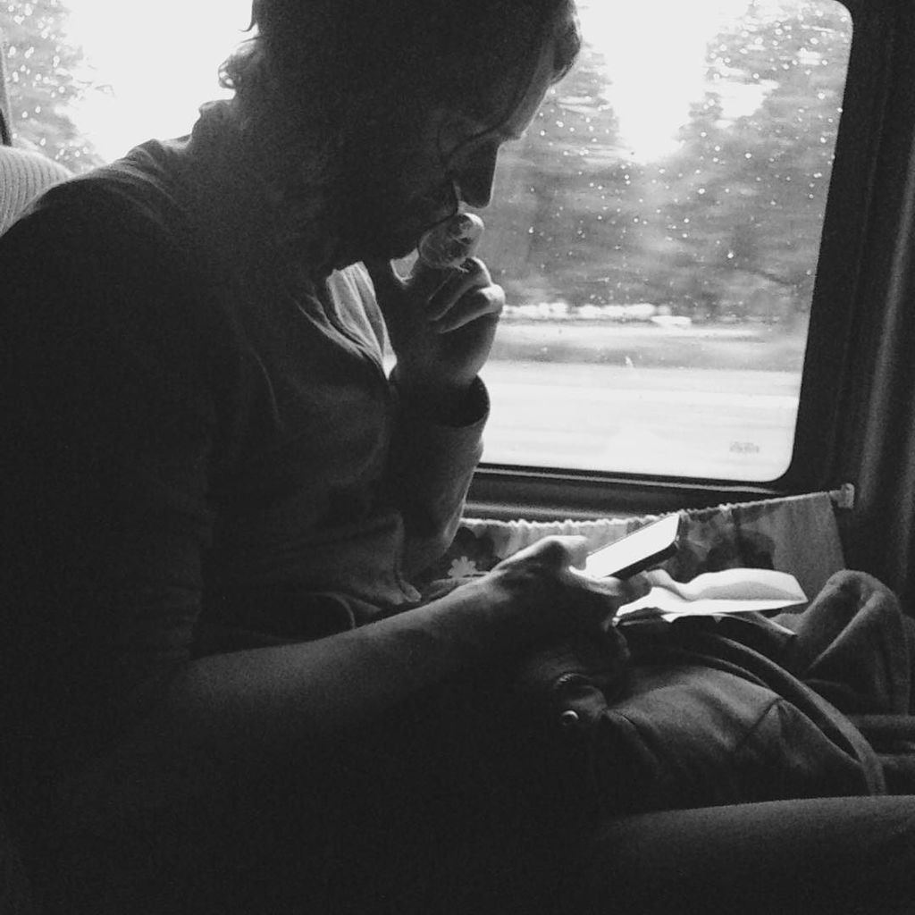 Onderweg naar 3FM!! Vanavond om 22:00 is het The Last Night On Earth!!
#lastnightonearth #shakinggodspeed #rockndrol #mening #hilversum #3f…