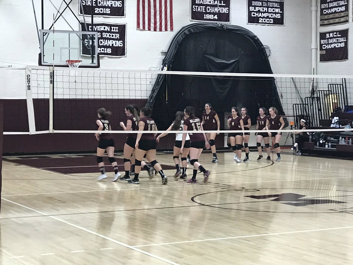 TaraBBennett11's tweet image. Woolies with the win! Gr8 play on both sides #playoffpreview #wooliepride  @MillburyBooster @gmyers_millbury @DerekAtherton1 @CoachMainini