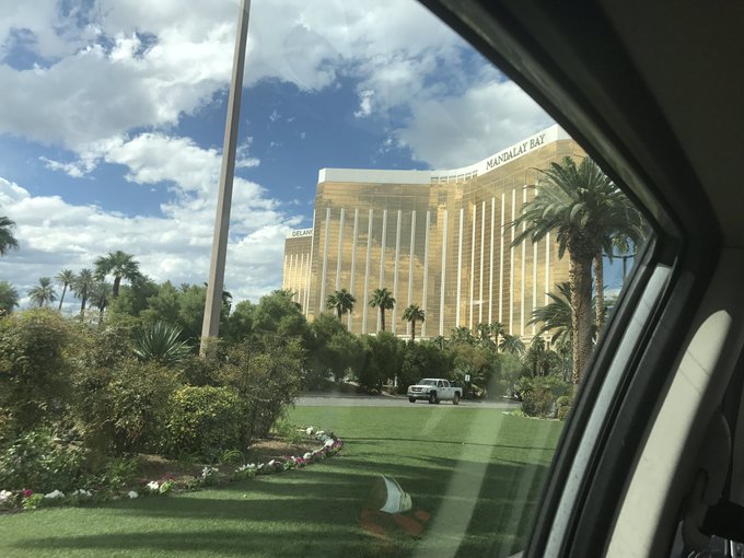 Touchdown! Vegas Baby. #CatchMeIfYouCan https://t.co/w01rbgDKBQ