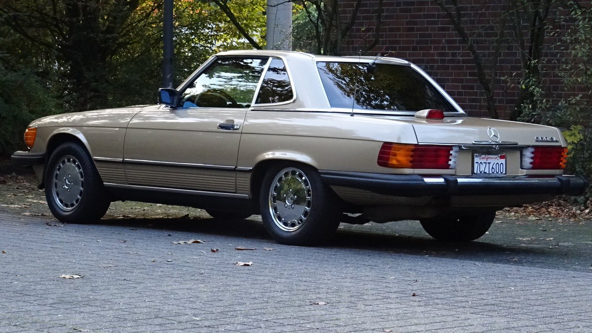 SilkRoadClassic's tweet photo. Mercedes Benz 560SL 1986 Sold Nov 16 #classiccar #classiccars #classicmb #oldtimers #mercedes #r107 #560sl #v8 #cabrio #cabriolet #roadster https://t.co/2m1lOhrSEP