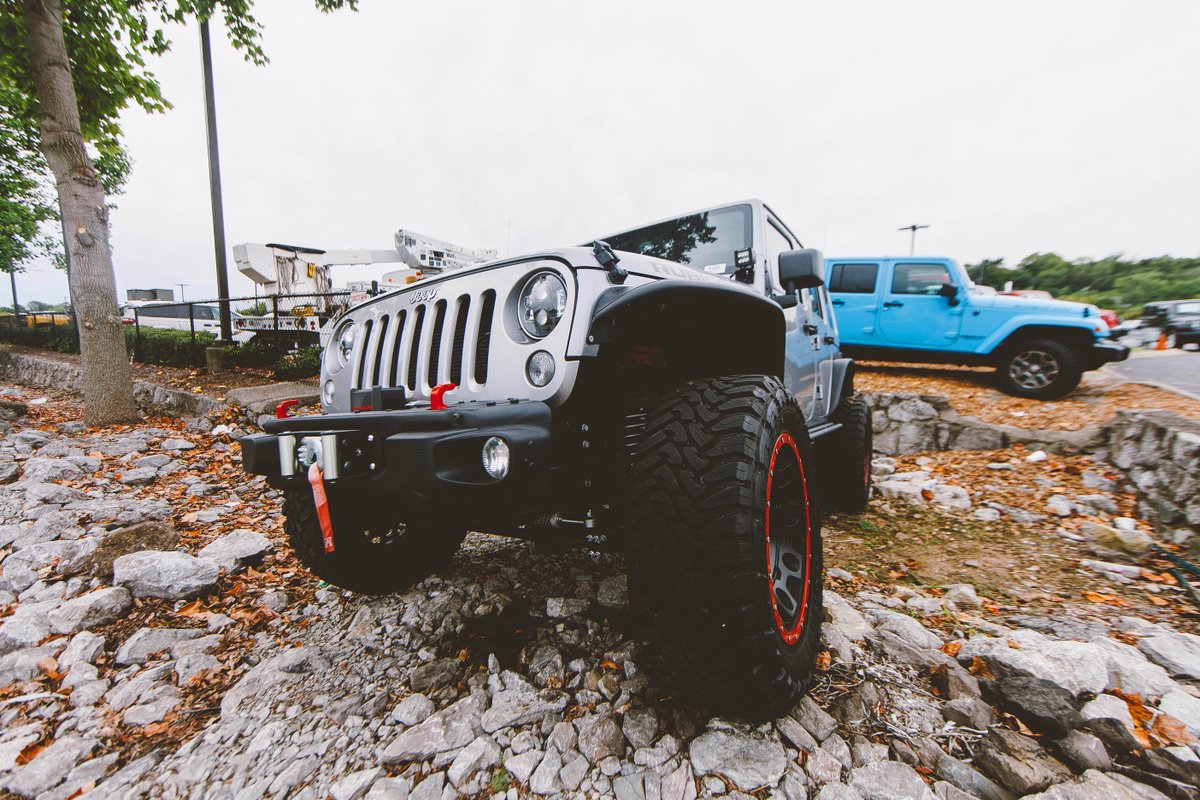 AmpCustom's tweet image. Our #CarCrushWednesday #AMPCustom @Jeep #Rubicon #Wrangler with @roughcountry  parts! #FreelandJeep #Nashville #OffRoad #JeepLife #JeepPorn