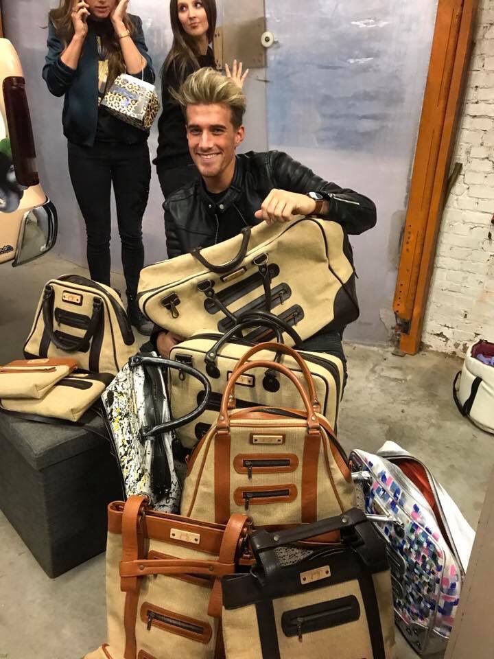 Juuty, or the power of jute, the new denim (@juuty) on Twitter photo Spotted at @fosburry&sons : Juuty Hunk -Mister Fourth Kingdom and our ambassadrice <a href="/JessDonckers/">Jess Donckers</a> Spotted at @fosburry&sons : Juuty Hunk -Mister Fourth Kingdom and our ambassadrice <a href="/JessDonckers/">Jess Donckers</a>