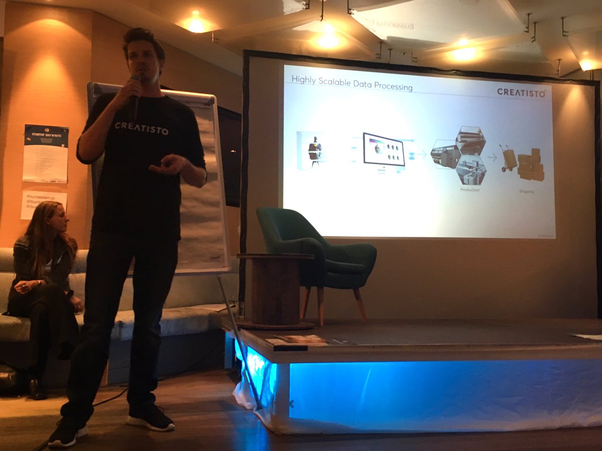 BurdaBootcamp's tweet photo. Individual furniture? No problem with @creatisto ! #burdastartup https://t.co/5rOqixxkIT