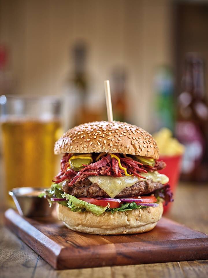 Check out our NY Deli Burger🍔
6oz Beef Burger with pulled pastrami beef,cheese,gherkins &amp;American mustard
Arrives with our new menu Tuesday!