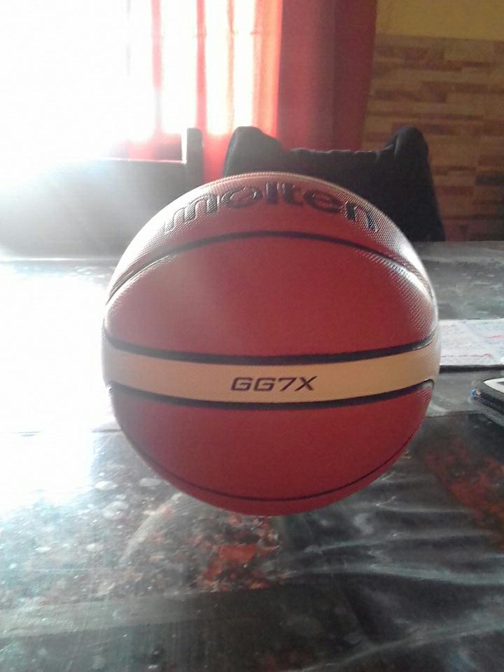 valeemoyano97's tweet image. Muchas gracias @altamirano45  y @FeedbackPR ! 🏀 tremendo regalo, ahora a tirar magia @rmantay 😂😂😂