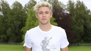 Happy Birthday  Niall Horan 
i love so much 