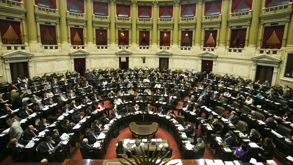 canalabiertoar's tweet photo. Cambiemos se negó a prorrogar hoy la #Ley26160. De no aprobarse, comunidades indígenas podrán ser desalojadas https://t.co/6N5I7bunzR https://t.co/aoPN9w1vVM