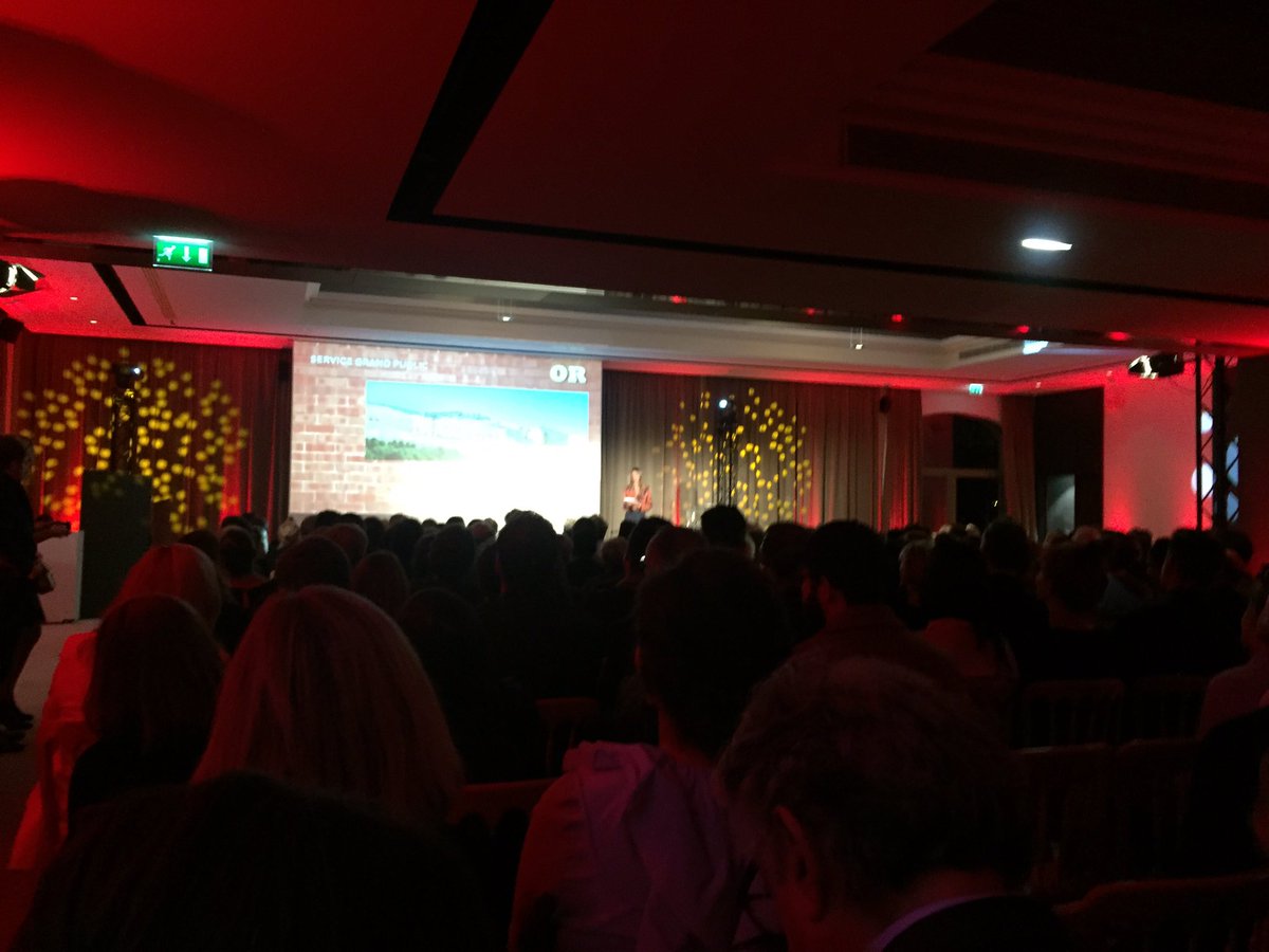 4SugarAgency's tweet photo. Les prix défilent pour les stratégies de communication 2017 #prix #strategies #4Sugar https://t.co/kB5q6Fcgtf