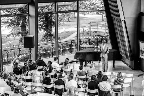 What makes a good speaker? Thanks for featuring me on this blog <a href="/CM_Cardiff/">CreativeMornings/CDF</a> @TaliaLoderick buff.ly/2f58h7h