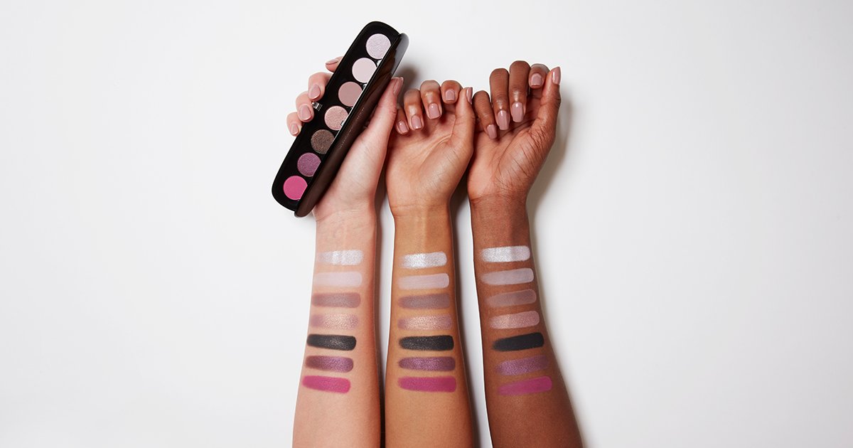 butterfly19335's tweet image. #MarcJacobsBeauty Eye-Conic Palette in Provocouture + Under(Cover) Eye Primer = match made in eye heaven. #entry - sot.ag/6JnXq