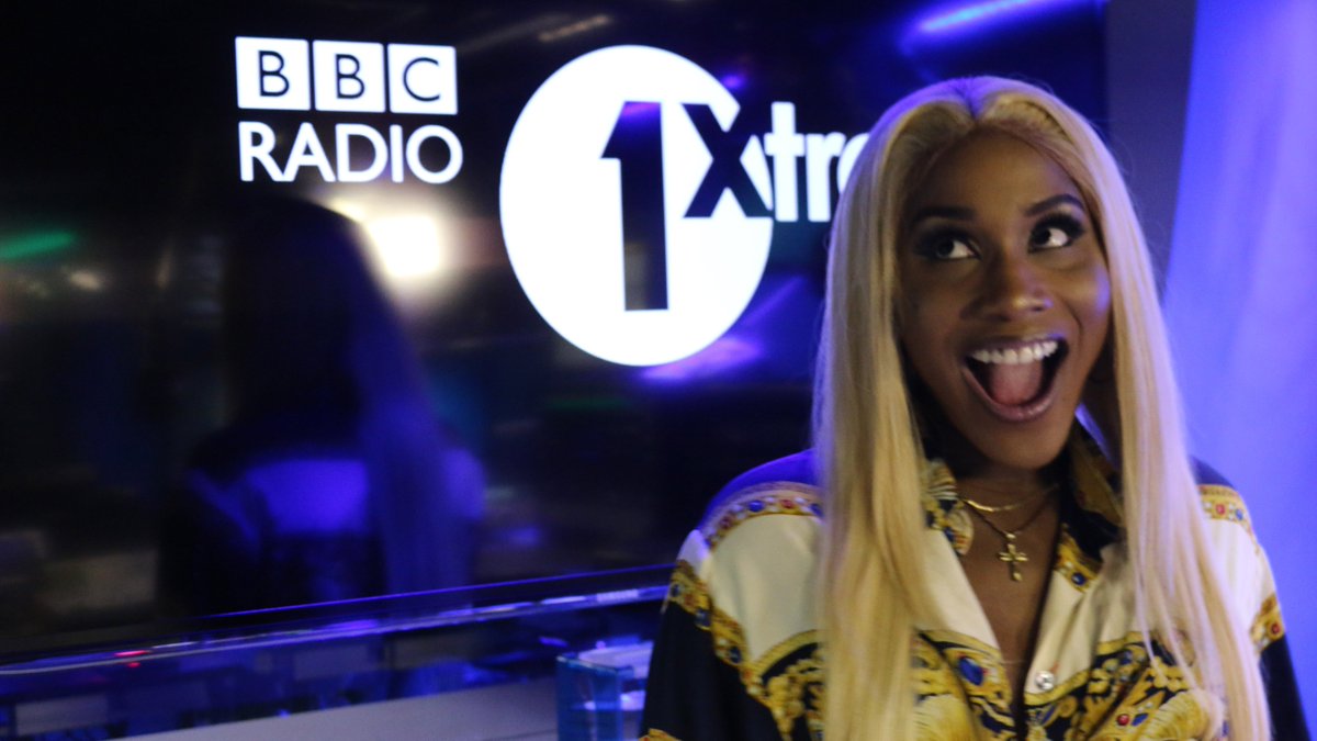 1Xtra's tweet photo. 🔌 Lock in to @SianAnderson now. She's got @AlicaiHarley live in the studio for a chat and to perform a freestyle.

https://t.co/oT56FvJch3 https://t.co/sL3bVXPDGX