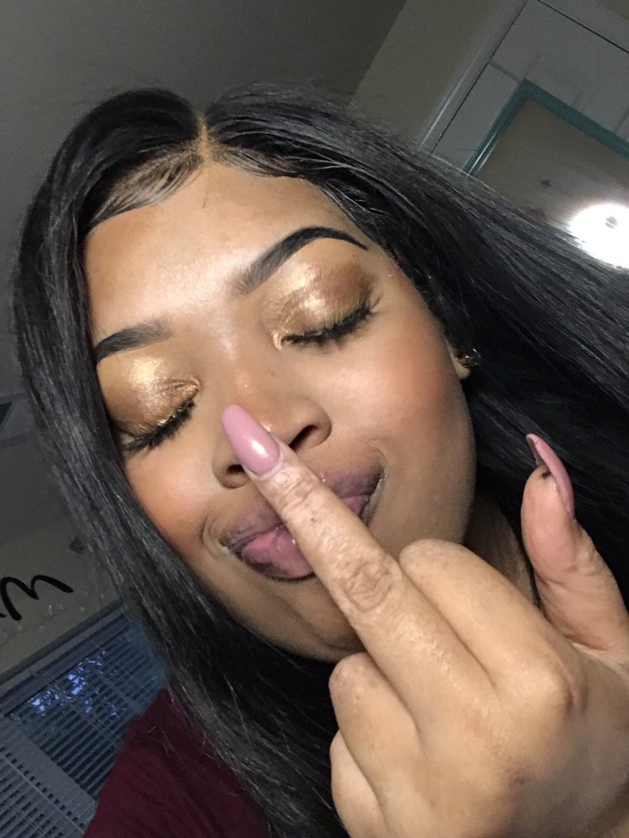 _Righteouss's tweet photo. No seriously....What frontal? #NoLeaveOut #ThemNotEvenReallyMyEdges #SikeBitchIGrewAllatShit 😂😛 https://t.co/6cJaiMtqrN