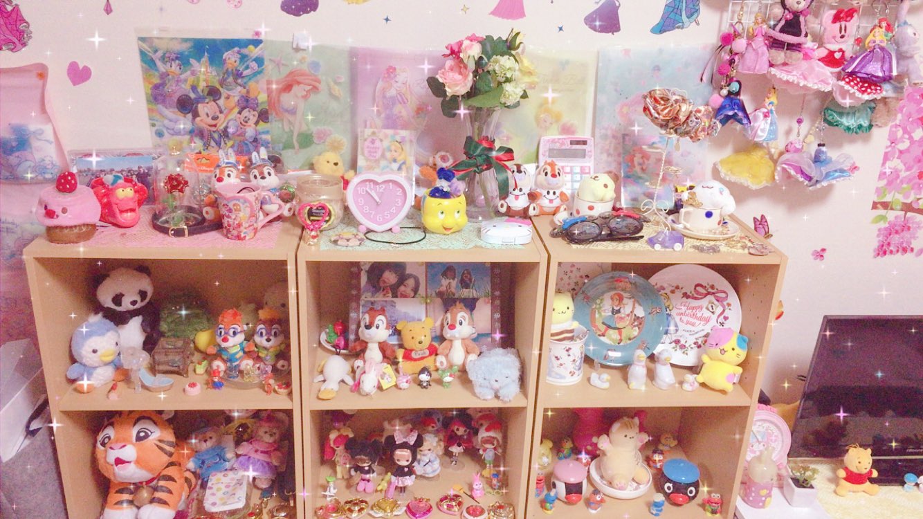 あっす Pa Twitter お部屋紹介 ディズニーの夢と希望で溢れた賑やかな部屋です D垢作ったばかりなので誰でも気軽にフォローしてください お部屋紹介 ディズニー好きと繋がりたい Dオタさんと繋がりたい Rtかいいねしてくれた人お迎え