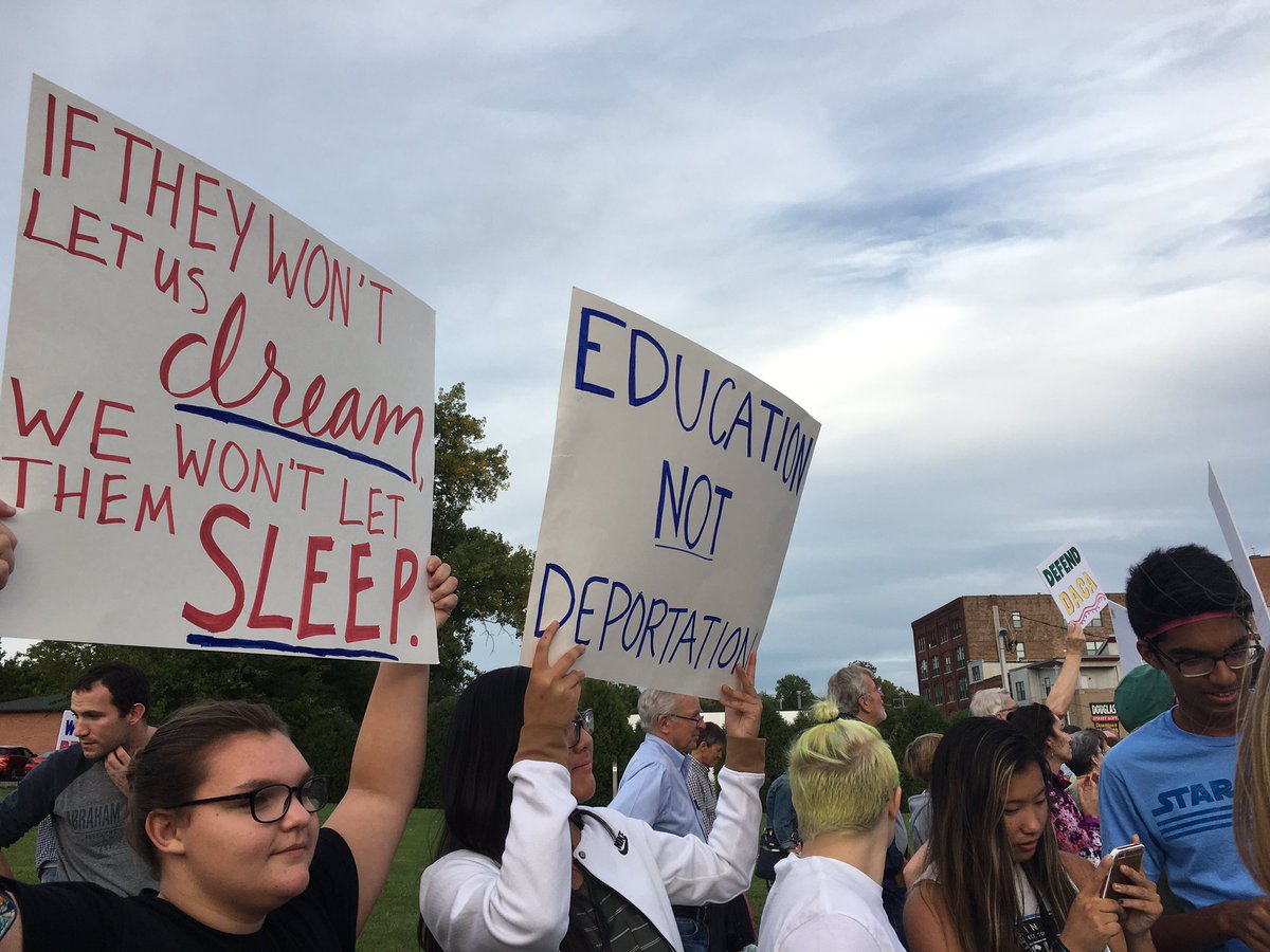 pjcommittee's tweet photo. #saveDACA https://t.co/vpnNX4JMxk