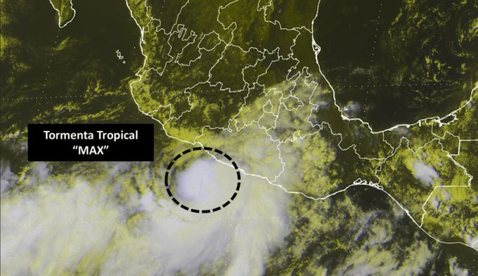 elportaltv's tweet photo. Tormenta #Max en el Pacífico amenaza con lluvias a #Oaxaca; miles de personas se quedaron en la calle, urge la ayuda
https://t.co/TFEG734pye https://t.co/9US4wm8pcX