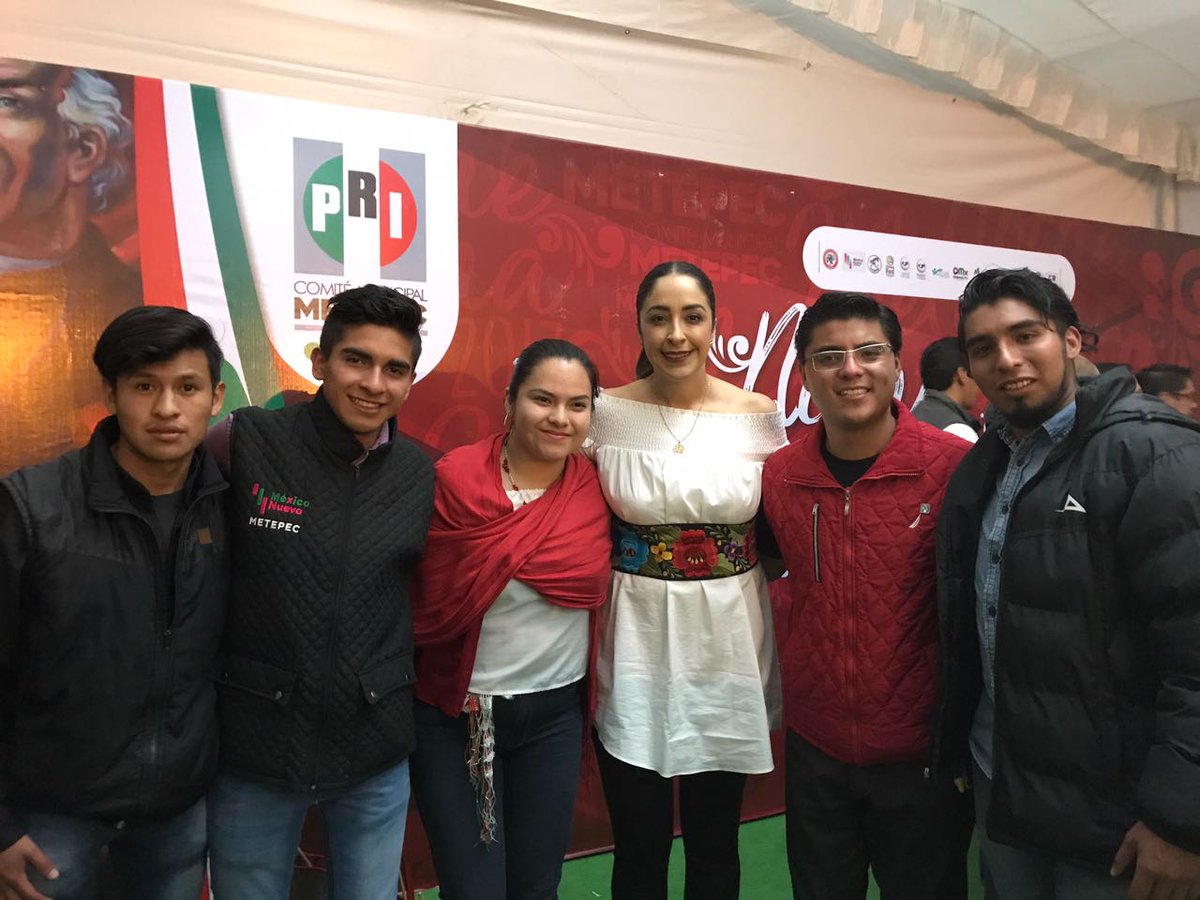 MNenMetepec's tweet photo. Excelente noche mexicana 🇲🇽
#MNPasiónYTalento #MNenMetepec https://t.co/ORDOrtdfyI