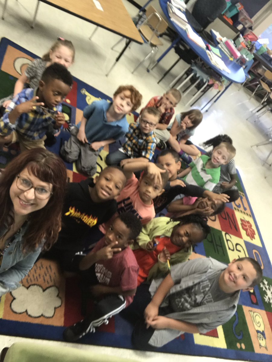 MrsClements1st's tweet image. Picture day selfie!