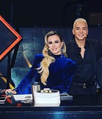 Comenten !!! 😄😄😄😄😄 <a href="/lajosa/">Maria Jose Loyola</a> and <a href="/flaviomendoza/">Flavio Mendoza</a>