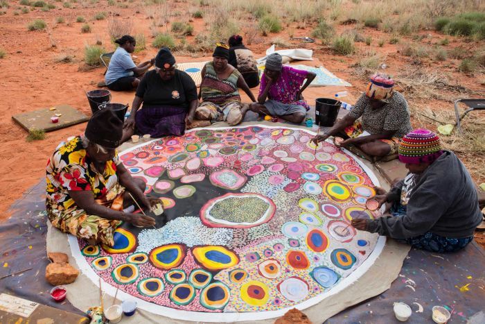 Tracking the Seven Sisters: An epic songlines narrative brought to life at the National Museum abc.net.au/news/2017-09-1…