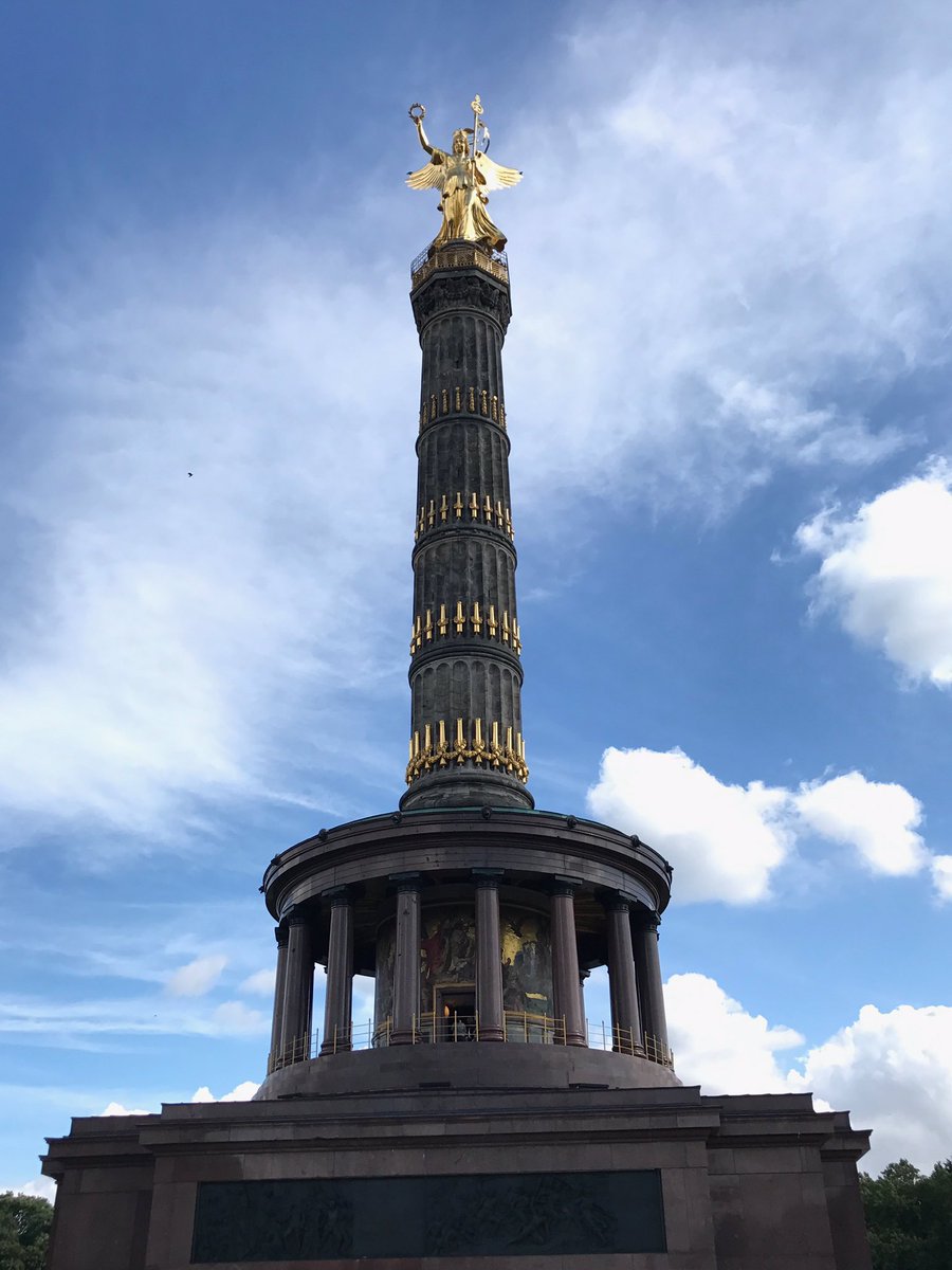 IsabellaBertani's tweet photo. My last evening in #Berlin. Another successful @ir_global conference. Looking forward to seeing everyone again at #IRLisbon2018 #IRBERLIN17 https://t.co/YD8MStGfiT