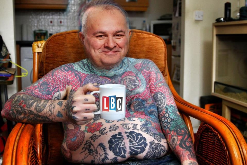 TomPoole007's tweet photo. @iancollinsuk 
anyone asks, it wasn't me.
#nicetatts https://t.co/DkyhoQm62D