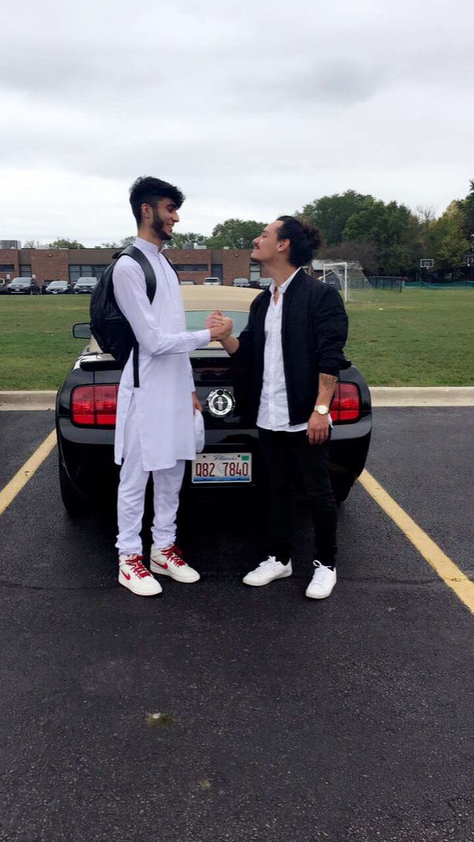 Mynor_pl's tweet photo. After a long time of convincing, I'm finally a part of the only religion I've fallen in love with. MashAllah 🙏🏽 https://t.co/ComBKkjqa3