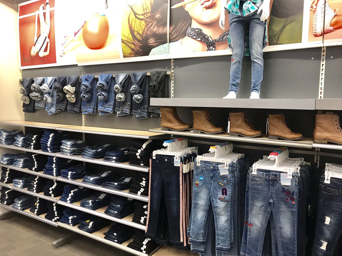 Remerchandised Girls Denim back wall ... #bronxterminal #t2475