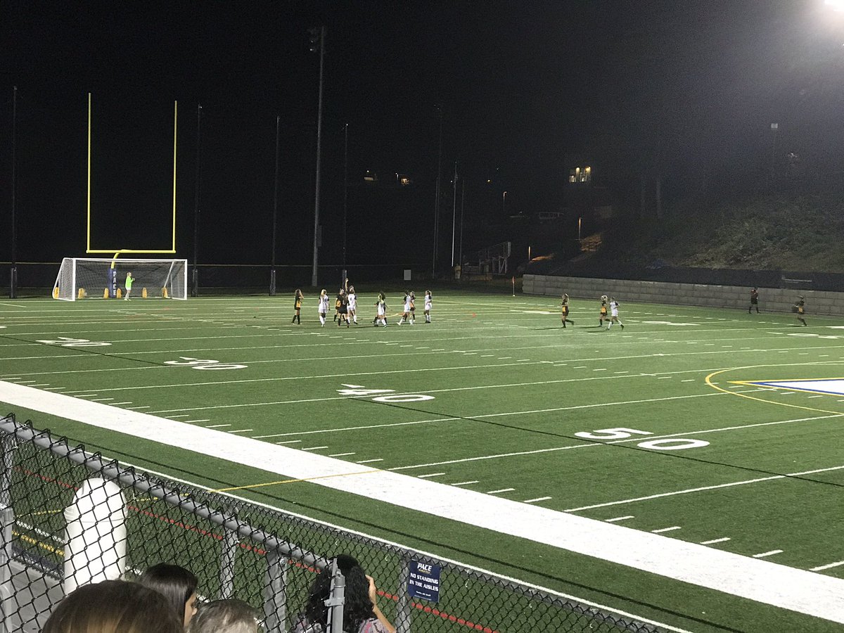 PaceWBB's tweet photo. #pacesoccer tied up 1-1 with Adelphi at half! #gopace https://t.co/wLjI20tuND