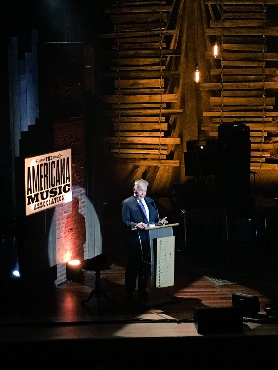 AMERICANAFEST's tweet photo. After a standing ovation, @JohnPrineMusic says: "I was going to tell you who I am, but I'll go with whoever you think I am." We know, John. https://t.co/tE6aooHN8Z