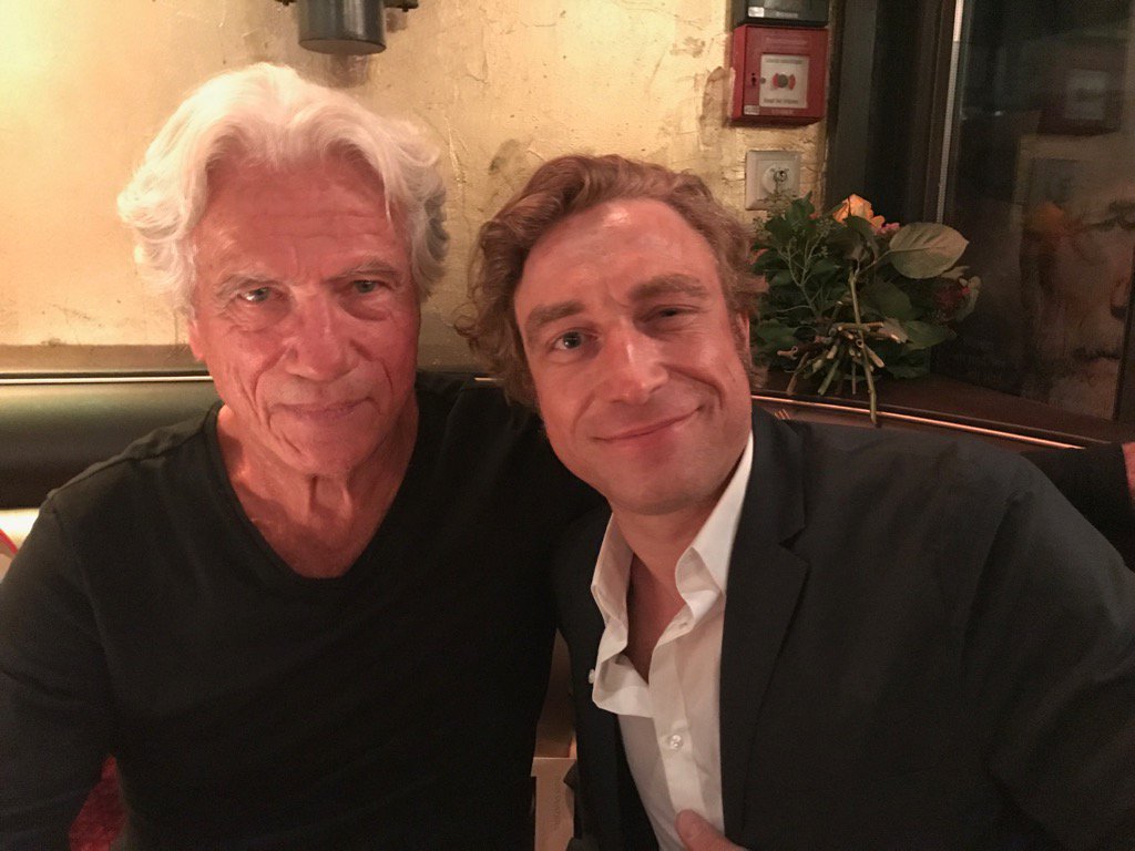 brlinlatin's tweet photo. #deutschlandpremiere #leandersletztereise #aftershow#party #interview mit#juergenprochnow@magazine_public@ReneLampert https://t.co/vEfeioT8mZ