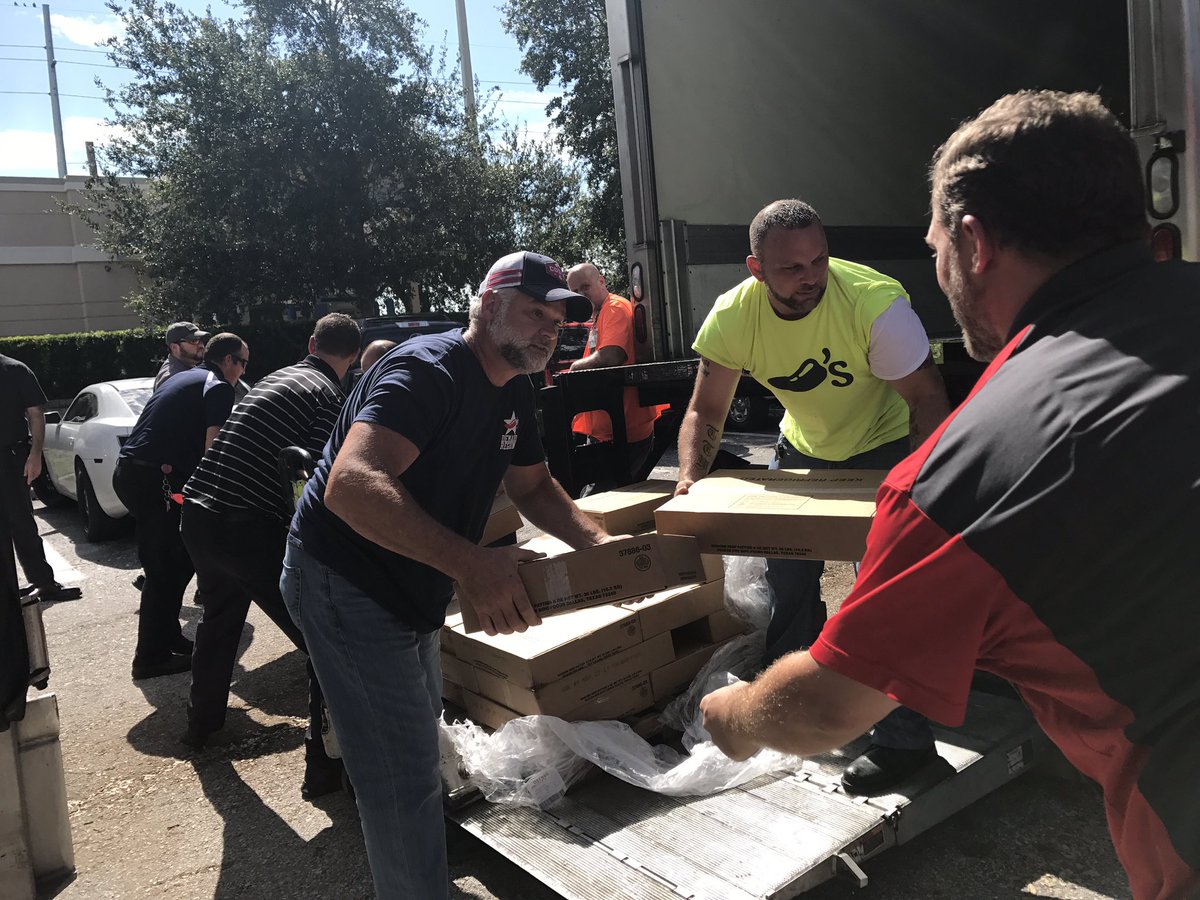 Mike DeMaio (@mdemaio12) on Twitter photo Great team work today to feed our community! Thanks to all the great leaders and TM's in Tampa today. #ChilisLove <a href="/dougcomings/">doug comings</a> #Irmawho? Great team work today to feed our community! Thanks to all the great leaders and TM's in Tampa today. #ChilisLove <a href="/dougcomings/">doug comings</a> #Irmawho?