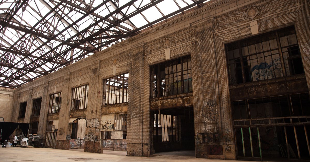 freep's tweet photo. Photos: Rare look inside the Michigan Central Station https://t.co/jeyV9D0Tta https://t.co/0AiJ4yGJwM