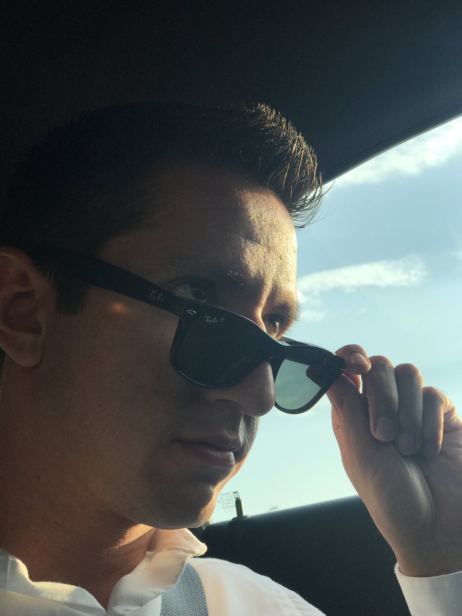 nyxatnitee's tweet photo. Don't ever leave your phone around @Jarett_Troy... 😒 https://t.co/4WKT8kiVsI