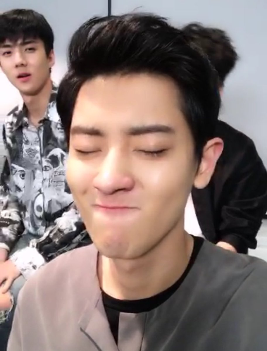 PonySalvaje040's tweet photo. NOO jajajaja paciencia Yeol...me mató su cara😂
Hagan un meme de esto xfas😂😂😂💝
#Power
#PowerChallange
#TheWarEXO
#EXO #엑소
@weareoneEXO https://t.co/m52ynleMJZ