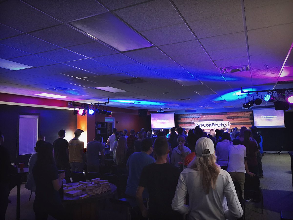 SummitFBBC's tweet image. We love our Summit family!
Excited about a new year. 
#SummitStrong