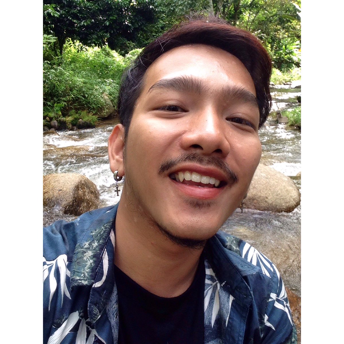 draf0809's tweet photo. ไม่มีหรอกลักยิ้ม มีแต่พุงนิ่มๆจะรักมั้ย 😝💕 #แคปชั่นอ่อย  #มุขเสี่ยว https://t.co/shzVvpYHQr