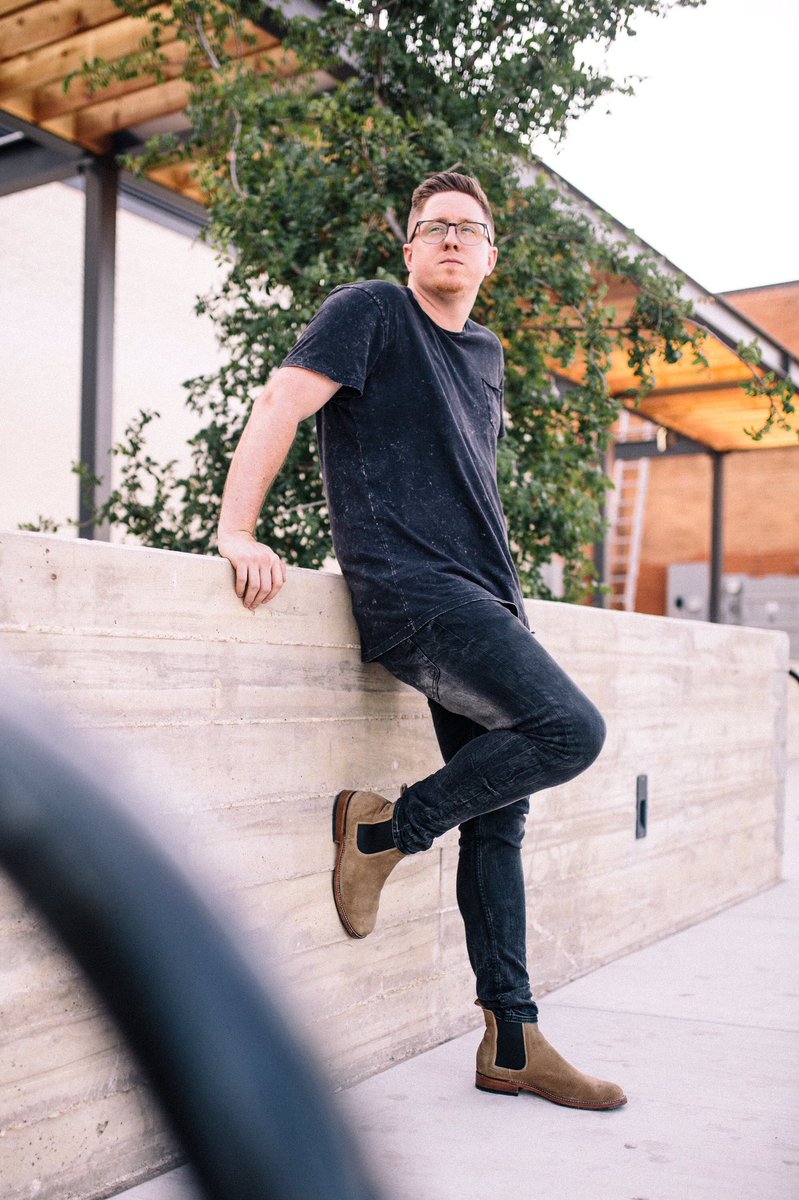 camel suede chelsea boots