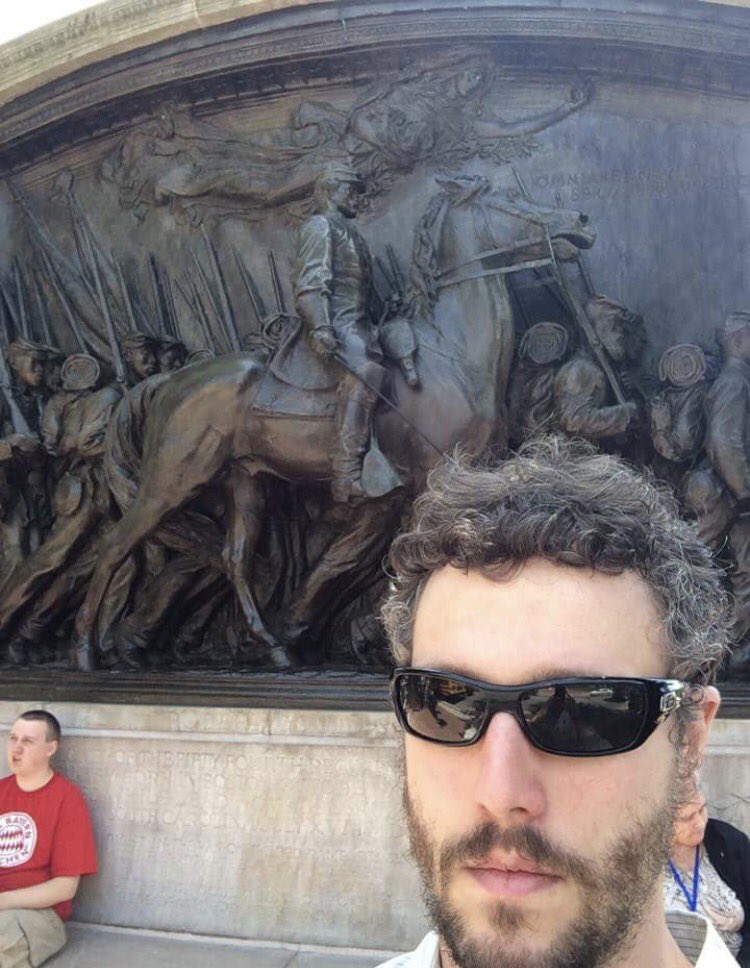 MusicoloJake's tweet image. Apropos of the recent convo w @drjosh81: I did a project a few summers ago called "Three Selfies in New England" #ives #dork