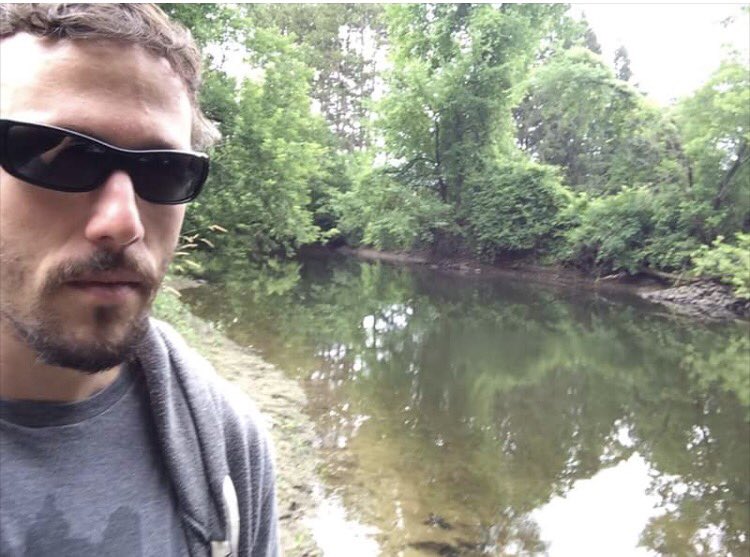 MusicoloJake's tweet image. Apropos of the recent convo w @drjosh81: I did a project a few summers ago called "Three Selfies in New England" #ives #dork