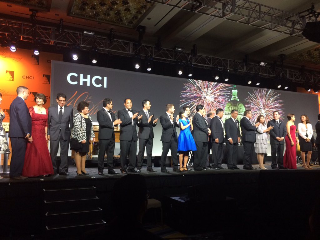 DulceValenciaS's tweet photo. Proud to see @RepKihuen on stage at the #CHCIGala #ImmigrantsWeGetTheJobDone https://t.co/dA76EpvimO