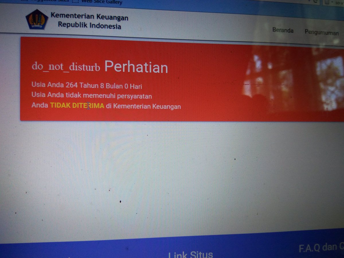 Lagi error tah minkeu sistemnya? umur saya masih 25th disistem log-in 264thn ? Mohon di perbaiki kalo salah min <a href="/KemenkeuRI/">#UangKita</a> #cpnskemenkeu