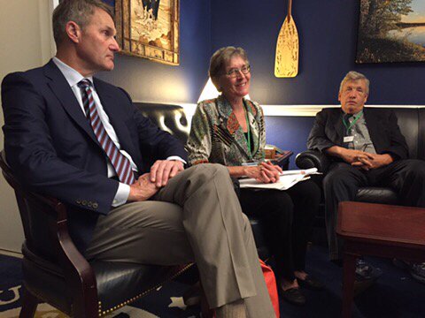 MN director Susan Schmidt sharing TPL's vision with Rep. Paulsen's Legislative Coord. Helen Langfeldt. #TPLontheHill