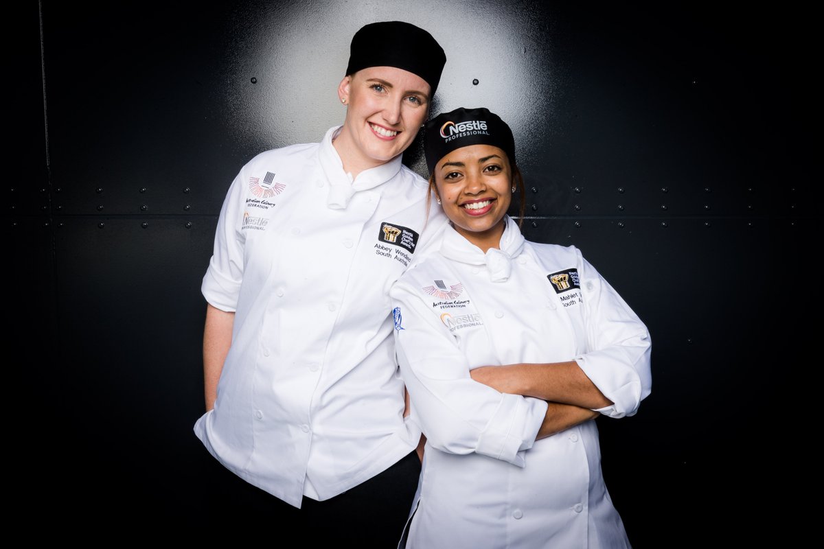 Young guns chefs from #Adelaide take out the Nestlé Golden Chef's Hat competition again! ow.ly/uogg30f8OvU https://t.co/kBxqihErZY