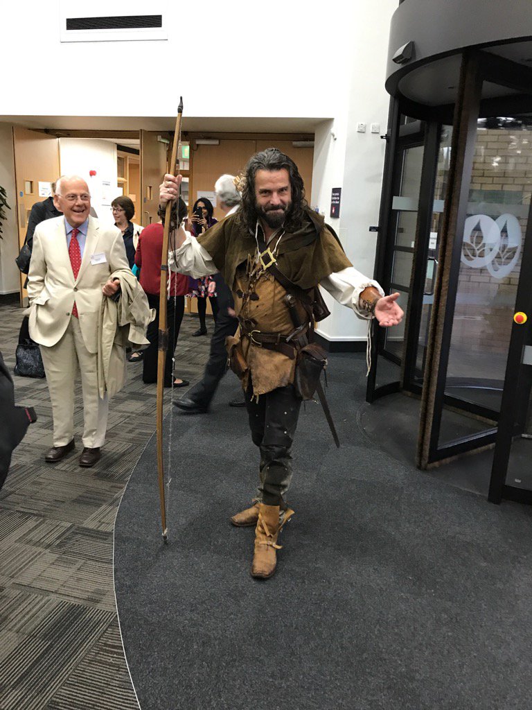 Tamsin_J_Ford's tweet photo. It is not often Robin Hood leads me to dinner @rcpsych #capfac17 https://t.co/oYIiYxSZgh
