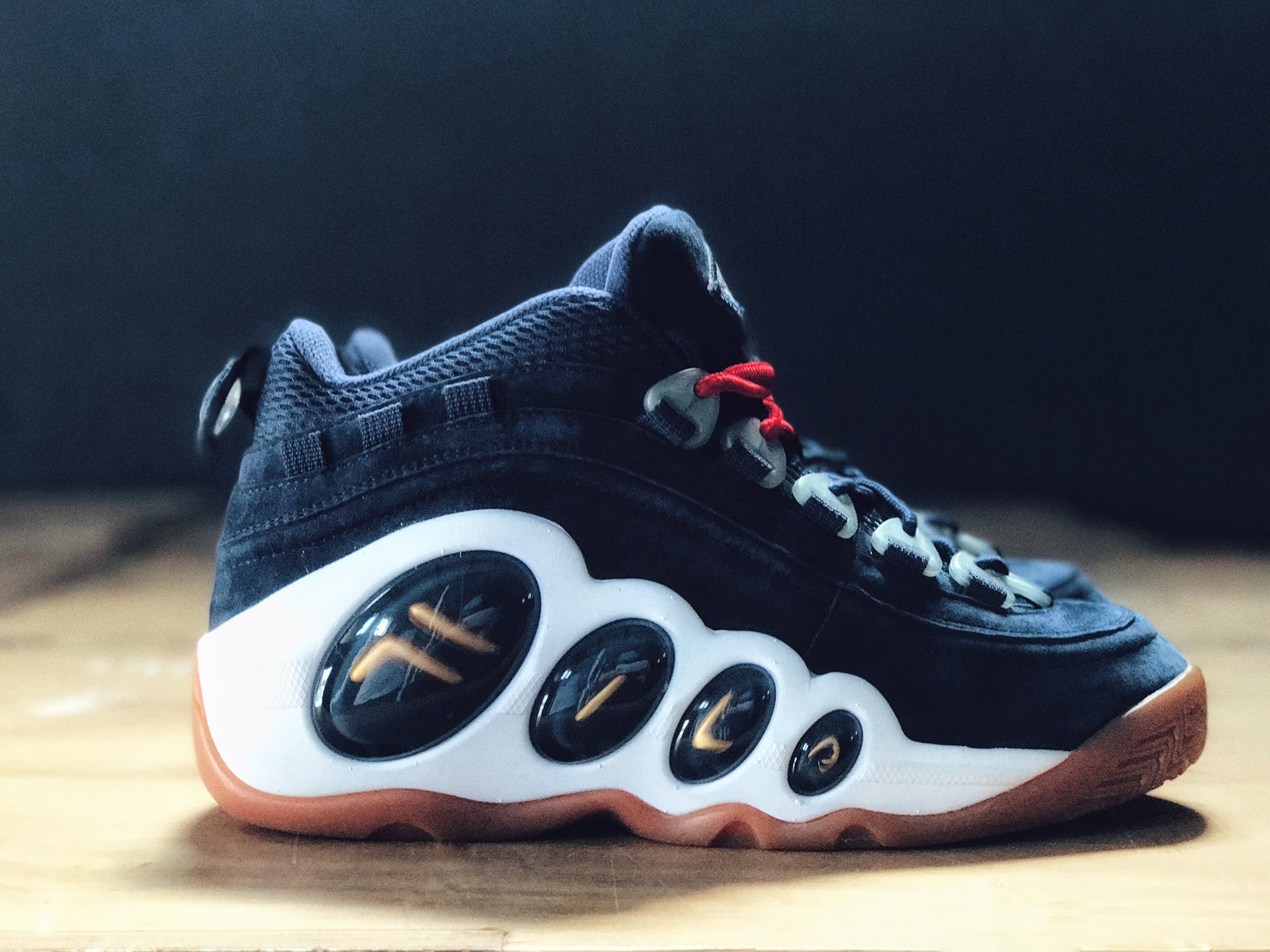 latest takkies at jack lemkus