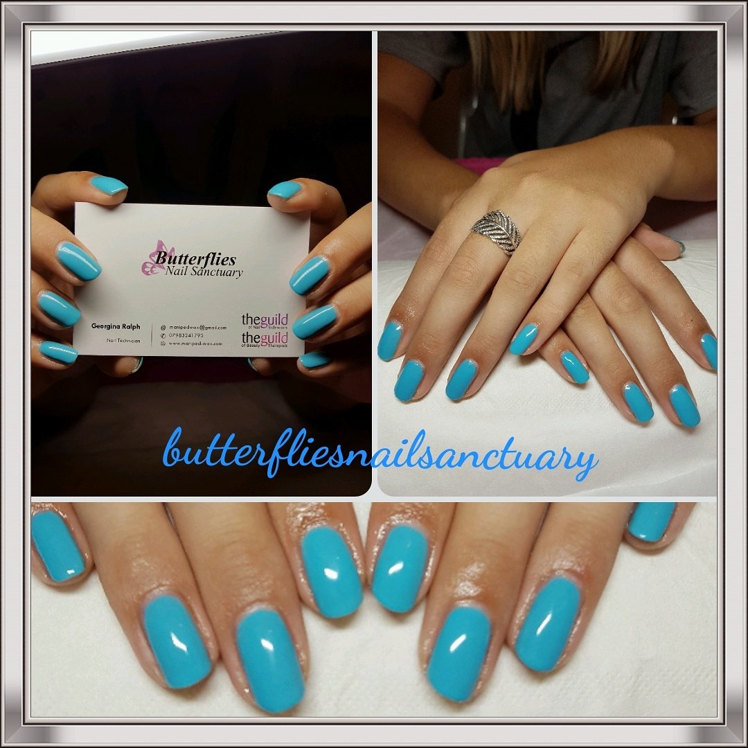 #blue #shiney #shellac #cnd #manicure #feelingblue #lookslikebluesmarties #butterfliesnailsanctuary