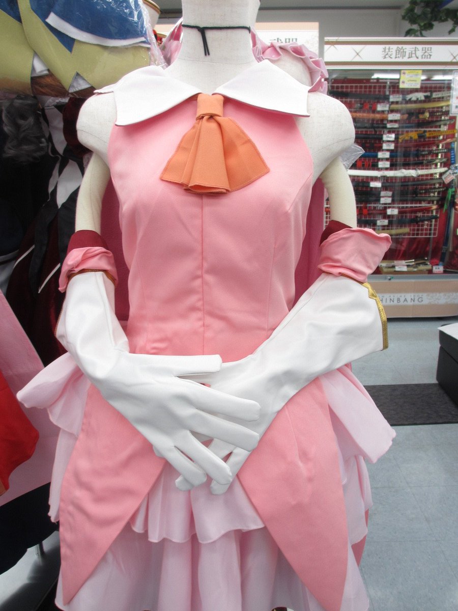 らしんばん池袋本店コスプレ ドール館 アカウント統合しました Sur Twitter らしんばん池袋本店衣装館 Fate Kaleid Liner プリズマ イリヤより イリヤの衣装も入荷しております マントかざりがとっても綺麗なお衣装です らしんばん コスプレ プリズマ
