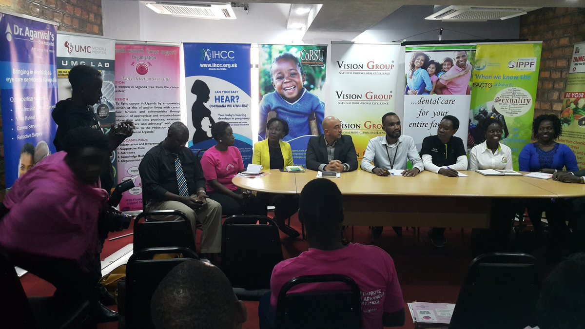 VisionGroup's tweet photo. 'All people are invited to take advantage of this opportunity provided by the #VGHEALTHCAMP' - @VisionGrp CSR Coordinator Joseph Banyu https://t.co/wyZWIEaa6F